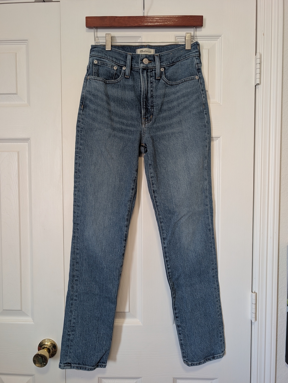 Madewell High-Rise Slim Straight Jeans in Medium Blue Wash
